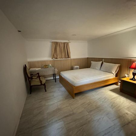 The White Pearl Apartamento Metuchen Exterior foto
